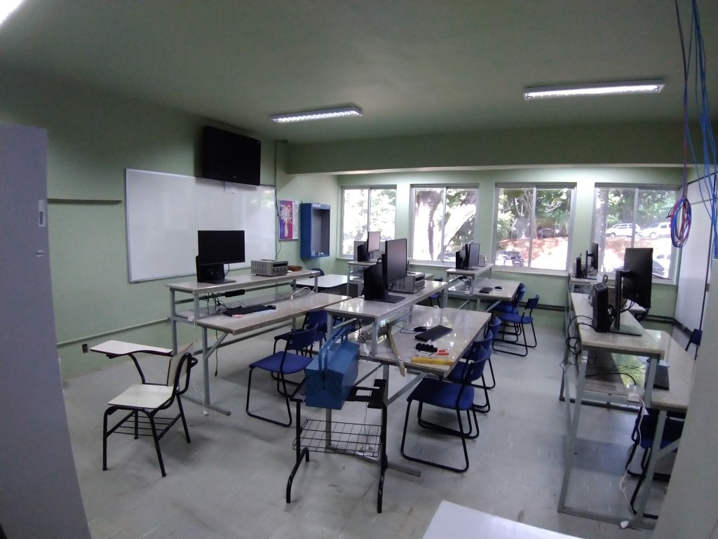 Laboratório de Instrumentação Biomédica - (prédio 01 - Campus II)